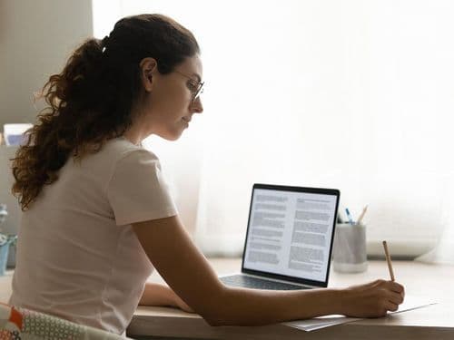 Five Reasons You Should Hire a Professional English Editor