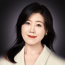Kelly Zhang